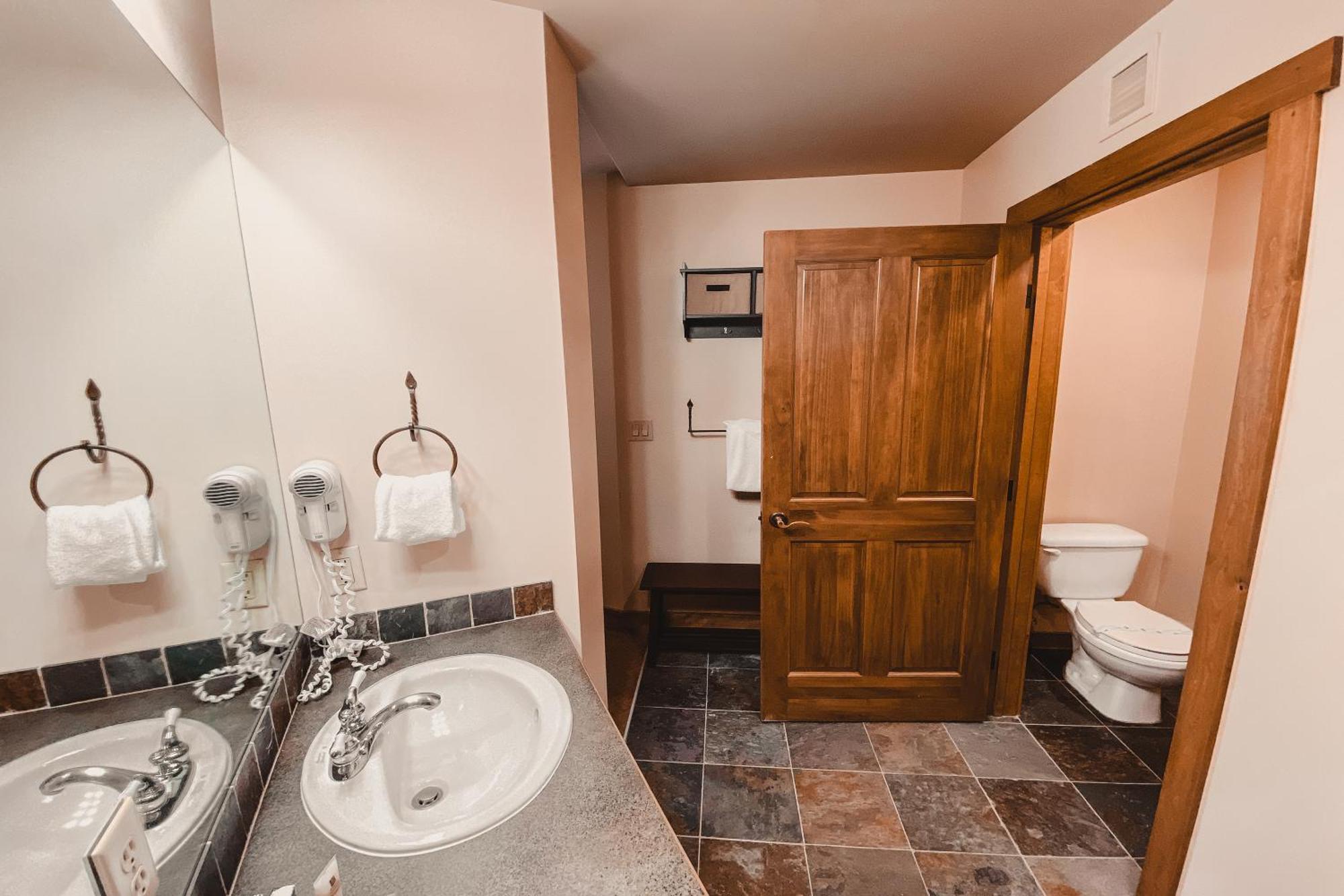 Red Hawk Lodge 2222 By Summitcove Lodging Кийстоун Екстериор снимка